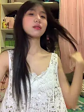 Krystal001 online show from March 22, 2:45 pm