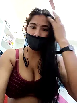 Hot radhaji online show from April 19, 8:14 am