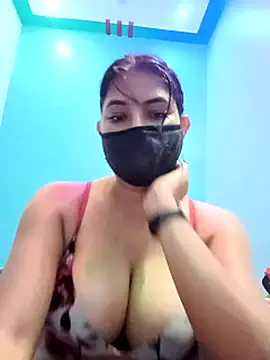 Hot radhaji online show from July 7, 6:58 am