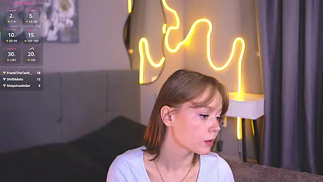 Snapshot of lorapalmerry chatting on October 27, 3:29 pm lorapalmerry online show from October 27, 3:29 pm