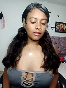 vannesitha25 online show from February 23, 11:26 pm