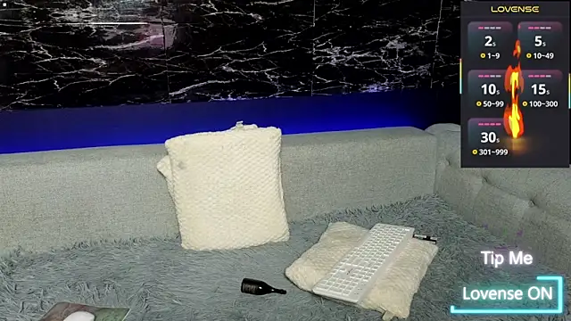  YourSubmissive  online show from February 22, 6:31 pm