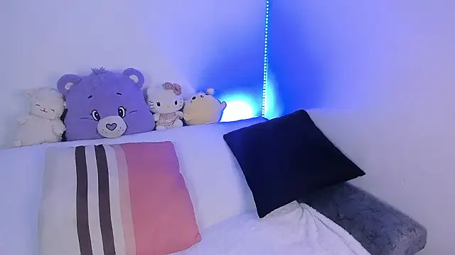 LucieAngels online show from February 17, 1:16 am