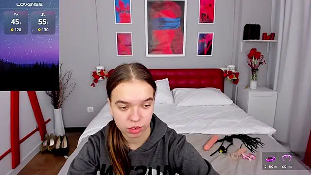 KamilaPeach online show from October 8, 10:52 am