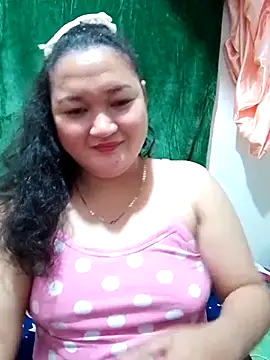 sweetannie13 online show from October 14, 6:43 pm