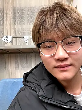 KK-cuteboy online show from December 16, 10:32 am