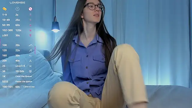 AiFusch online show from November 24, 8:38 am