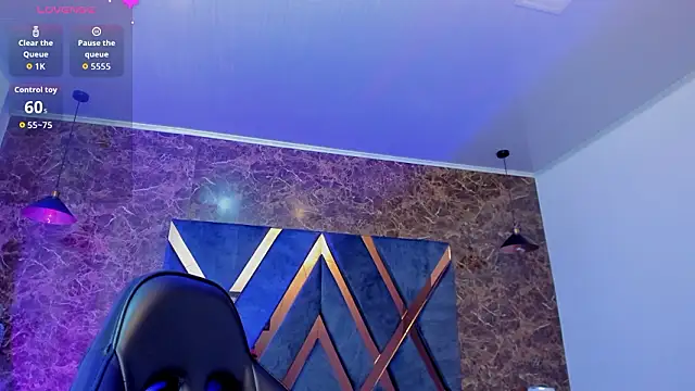 Vittoria Conti  online show from March 27, 5:24 pm