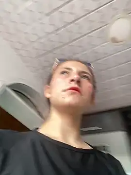 Im scarlett18 online show from October 28, 8:03 pm