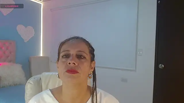 channelsmith 55 online show from November 29, 2:10 pm