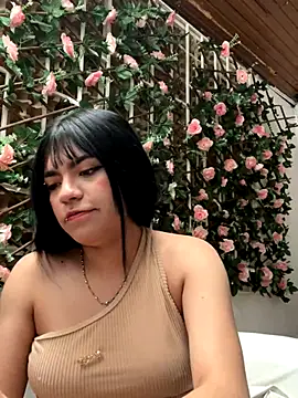 angie rousse  online show from November 7, 2:00 pm