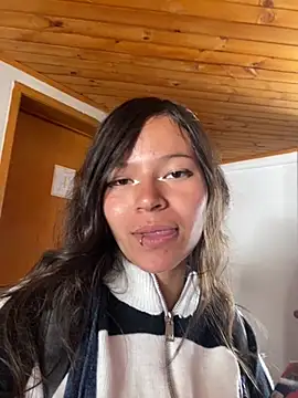 Ninfa pink online show from October 23, 3:29 pm