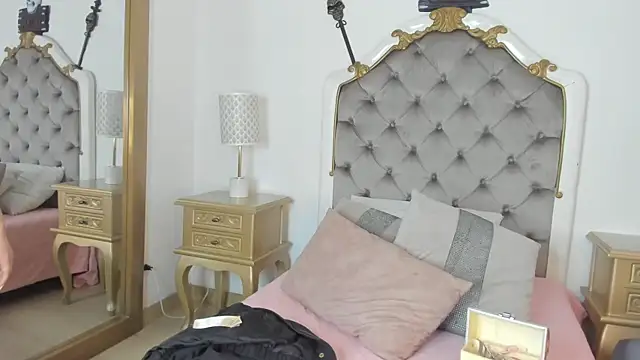 mary joseph online show from October 30, 7:59 pm