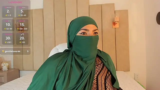  naylaa  online show from November 21, 4:14 am