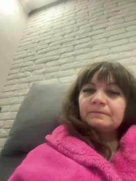 Butterfly8385 online show from December 2, 10:01 pm