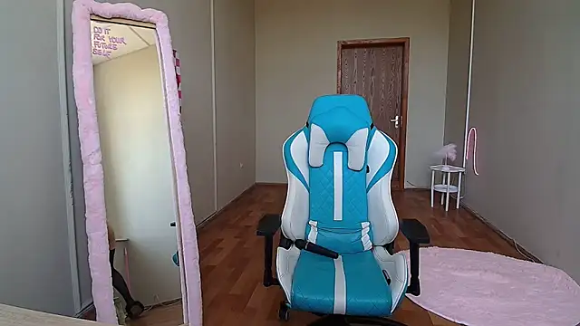 LizzyCumm online show from March 12, 9:56 am