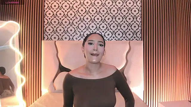 BEELLA TAY1 online show from February 13, 12:29 pm