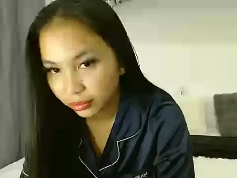 ItsXxxcole3 online show from July 1, 5:23 pm