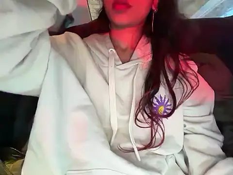 youngriri2 online show from January 15, 2:45 pm