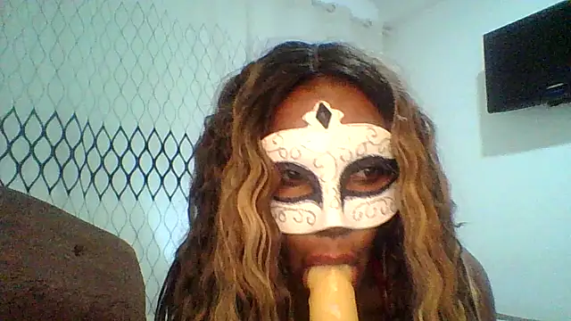 wchocolate online show from October 19, 3:58 pm