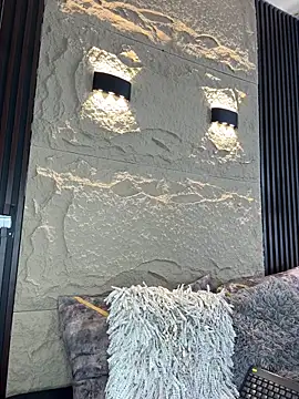 GenesisBlaze online show from April 8, 8:55 pm