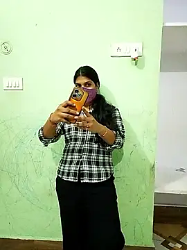 Snapshot of PG_girl_12th chatting on October 29, 5:15 pm PG girl 12th online show from October 29, 5:15 pm