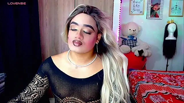 Sofiabigcock22 online show from February 17, 12:04 pm