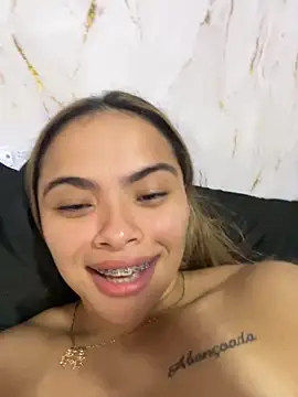 safadinhaquenteW online show from November 17, 4:08 pm