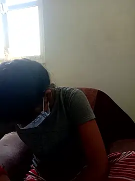 Snapshot of Hina_School chatting on October 13, 4:37 am Hina School online show from October 13, 4:37 am