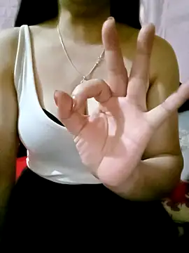 SansanCii online show from November 30, 2:38 am