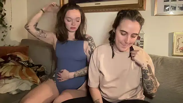 lill daddysgirl online show from January 15, 6:08 am