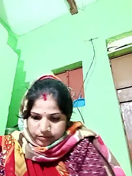 Karishma cute online show from January 8, 1:15 pm