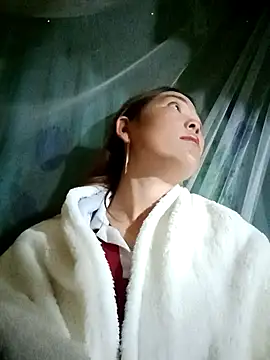 laddy-cute online show from October 28, 1:22 am