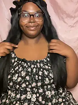 TheChubbySiren online show from May 15, 2:53 pm