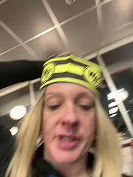 queenkelly1234 online show from February 20, 6:26 am