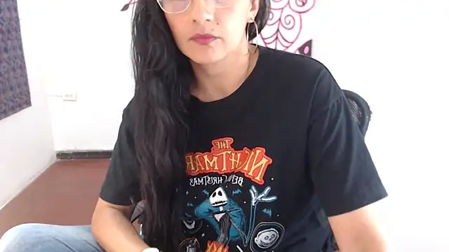 Lucyy Naugthy online show from March 20, 2:33 pm