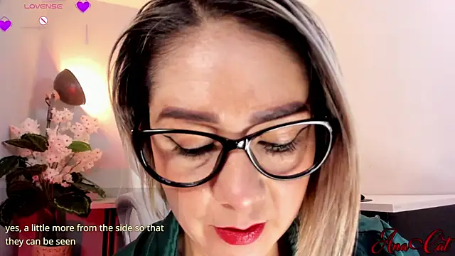 ana cat online show from February 5, 3:59 pm