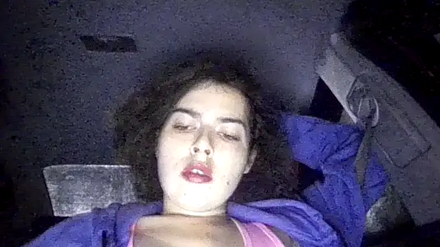 ali18of1 online show from May 28, 3:48 am