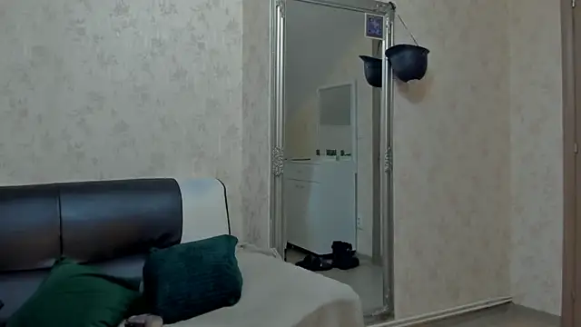 BelleInna online show from February 6, 6:06 am