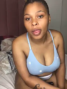 Bubbles156 online show from April 18, 7:07 pm