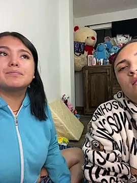 Mellani luod online show from May 12, 3:37 am