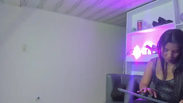 valiannys sweet online show from October 18, 3:31 am