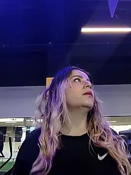 Sweet Bella Valery online show from February 20, 8:09 pm