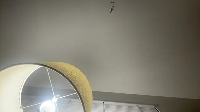 Bambieyez4 online show from October 16, 3:20 am