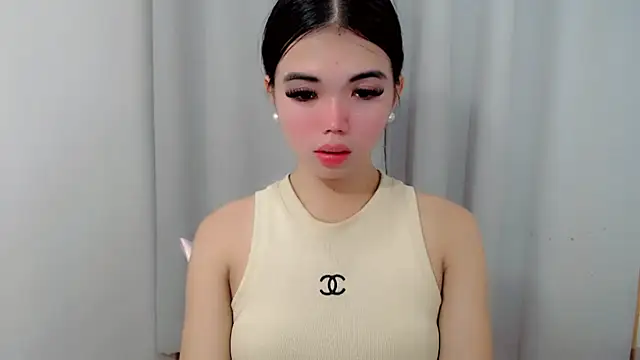 Urcutie Ayah online show from October 17, 6:38 am