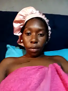 sexysmalldaily04 online show from November 24, 7:32 am