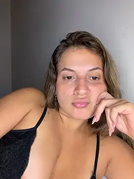 solmartins online show from May 25, 11:15 pm