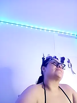 Lia TabooMatureBbw online show from February 7, 1:20 am