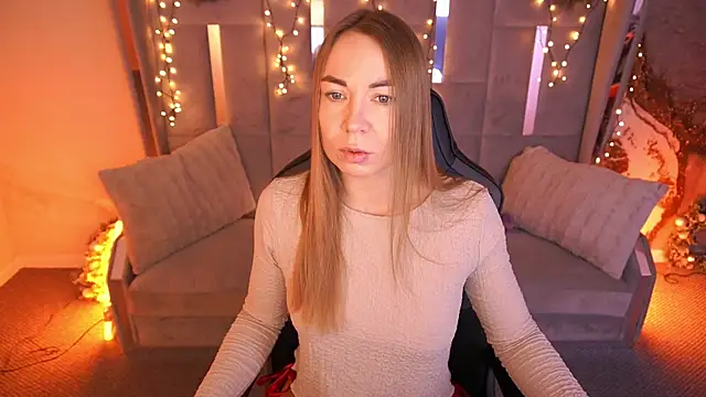 VixenMuse online show from February 18, 8:19 pm