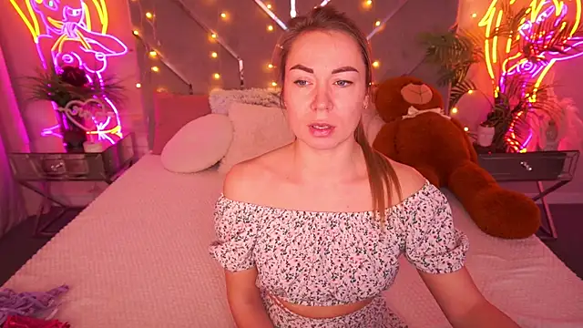 VixenMuse online show from February 8, 8:56 pm